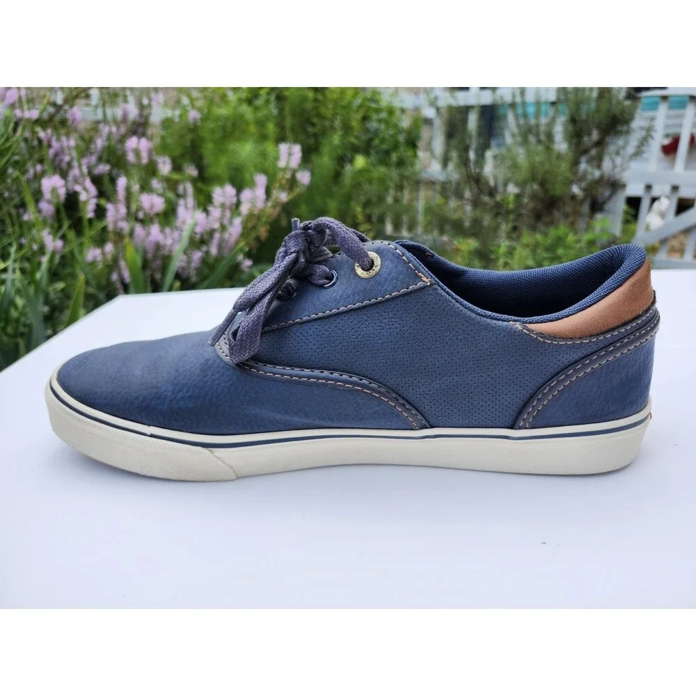 Levis Shoes Mens Size 10 Navy Brown Perforated Low Top Casual Sneakers Comfort